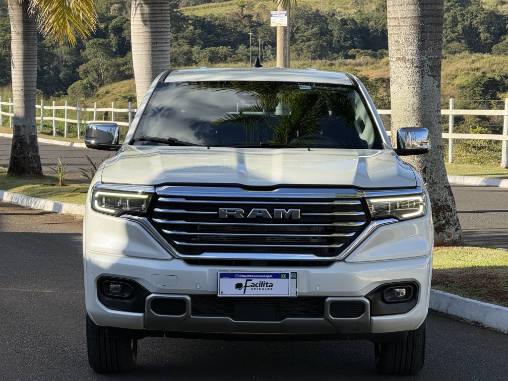 RAM RAMPAGE 2.0 HURRICANE 4 TURBO GASOLINA LARAMIE 4X4 AUTOMÁTICO