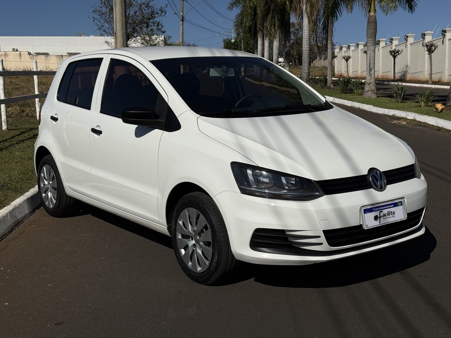 VOLKSWAGEN FOX 1.0 MI TRENDLINE 8V FLEX 4P MANUAL