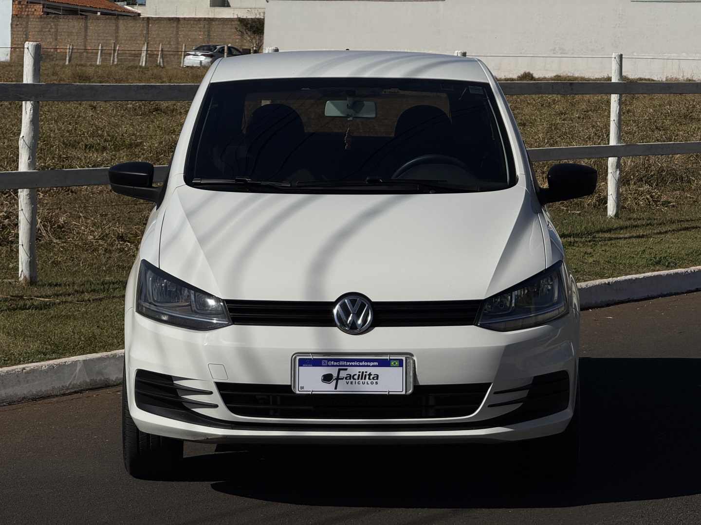 VOLKSWAGEN FOX 1.0 MI TRENDLINE 8V FLEX 4P MANUAL