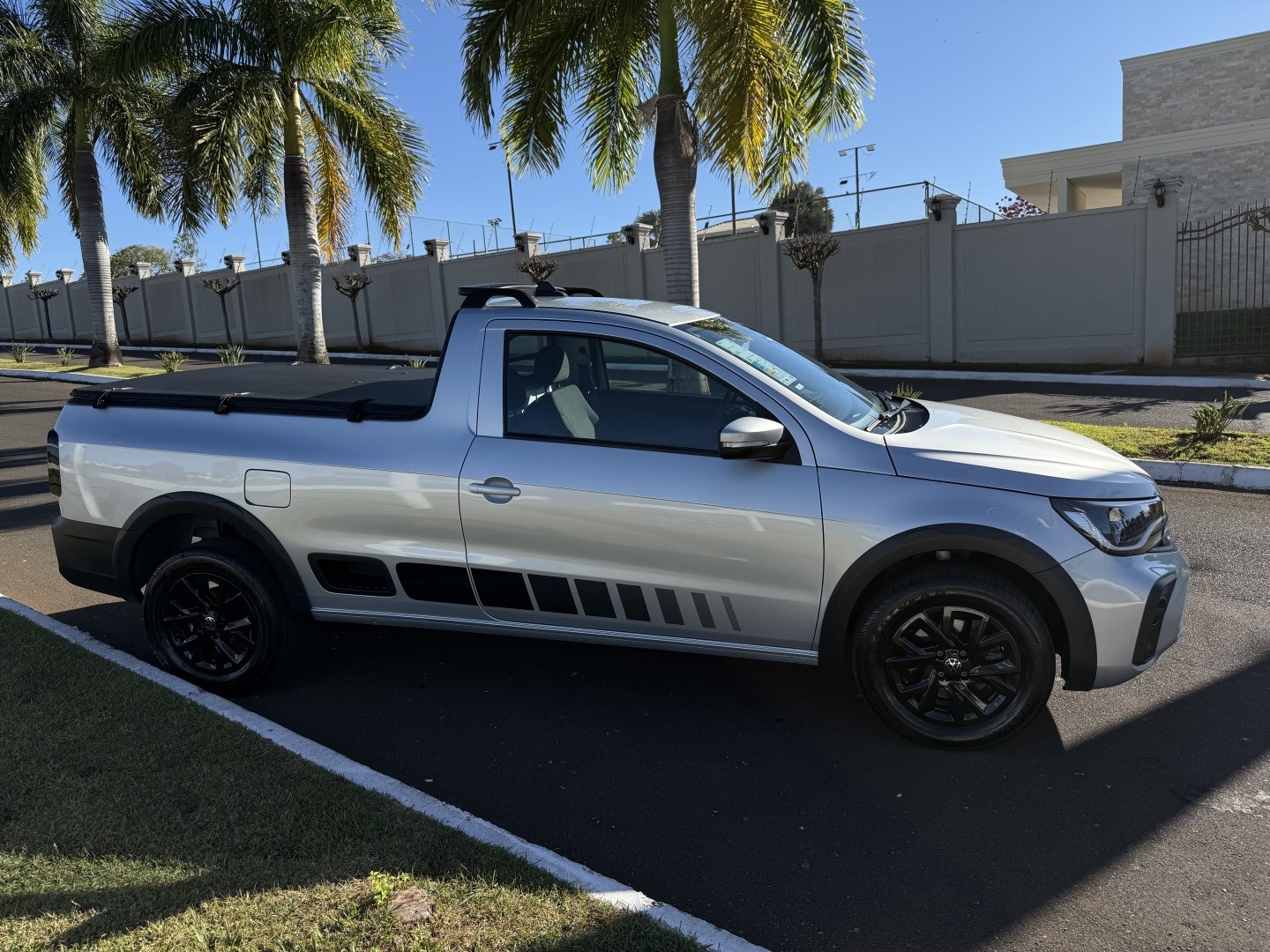 VOLKSWAGEN SAVEIRO 1.6 MSI TRENDLINE CS 16V FLEX 2P MANUAL