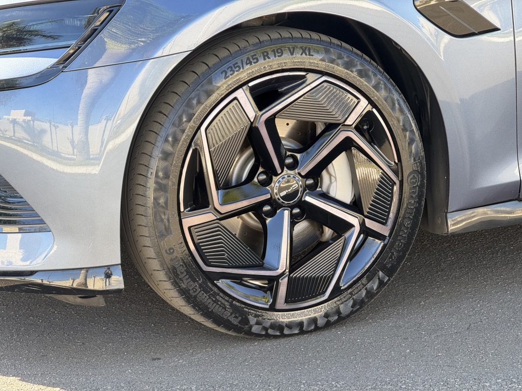 BYD SEAL 82,5 KW ELÉTRICO AWD