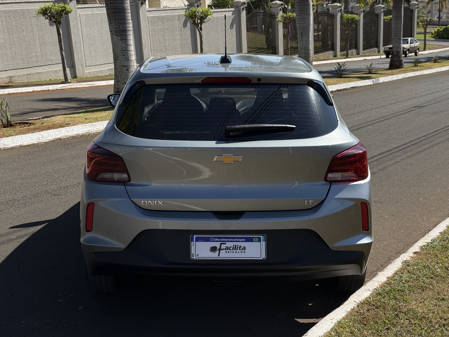 CHEVROLET ONIX 1.0 FLEX LT MANUAL