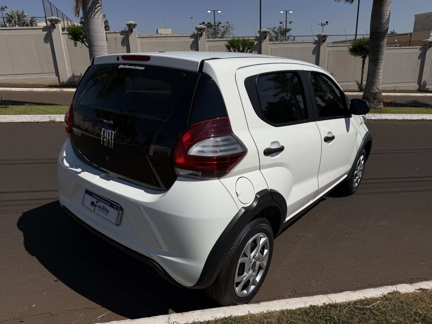 FIAT MOBI 1.0 EVO FLEX LIKE. MANUAL
