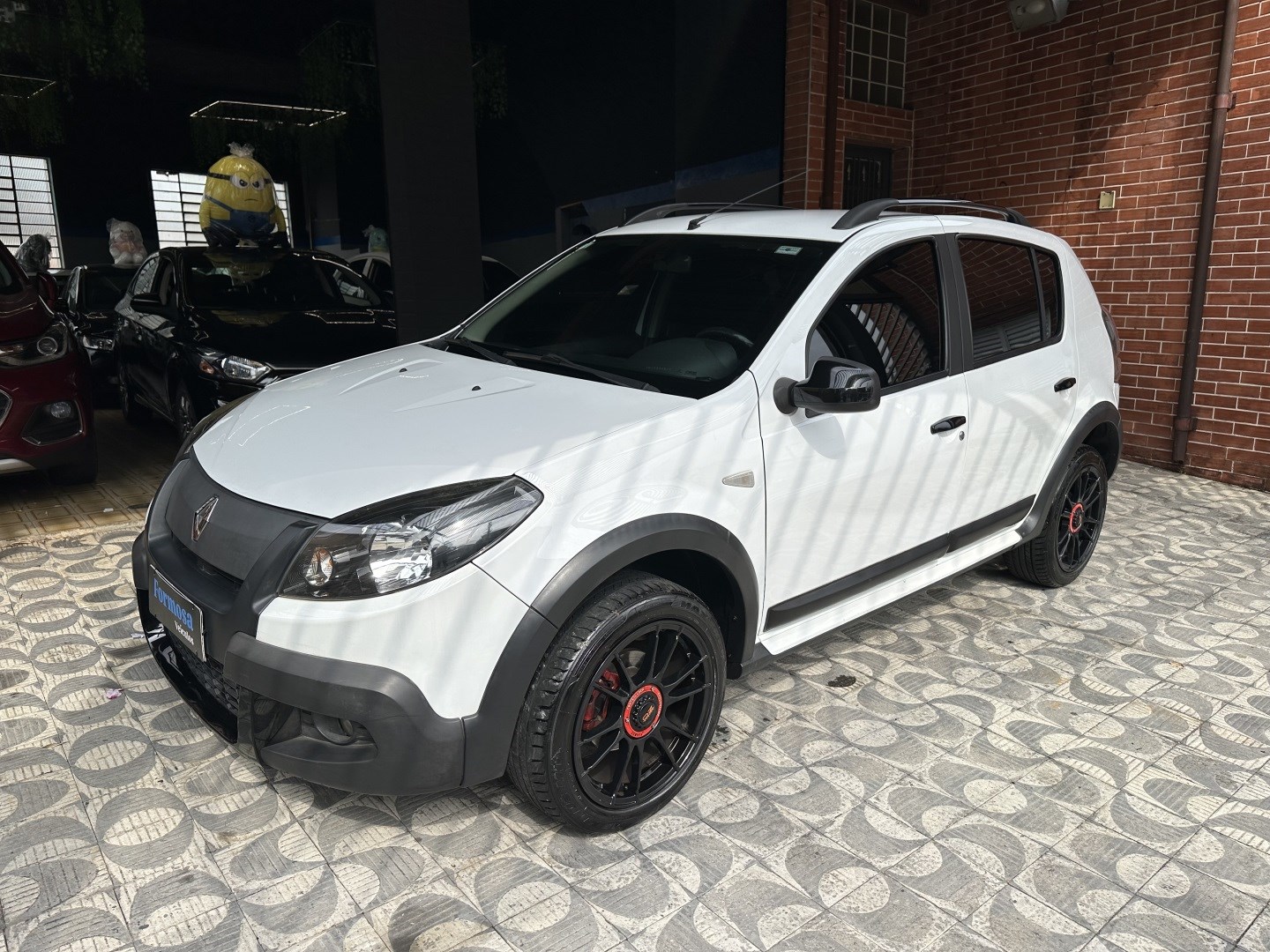 RENAULT SANDERO