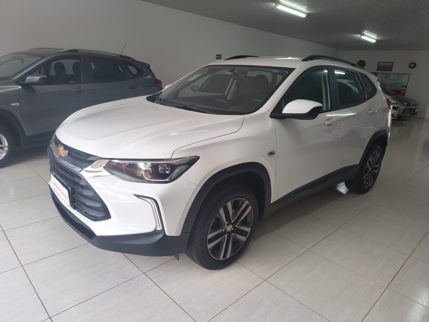 CHEVROLET TRACKER