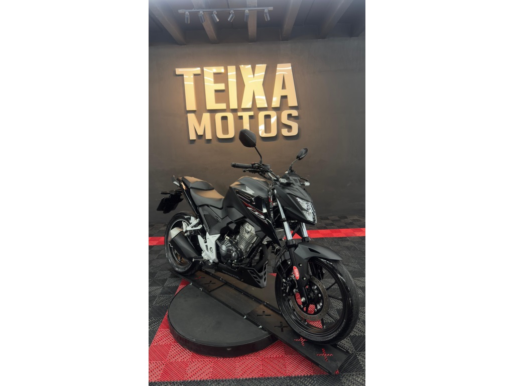 HONDA CB 300F TWISTER CBS