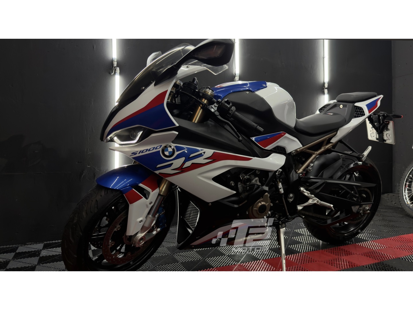 BMW S 1000 RR