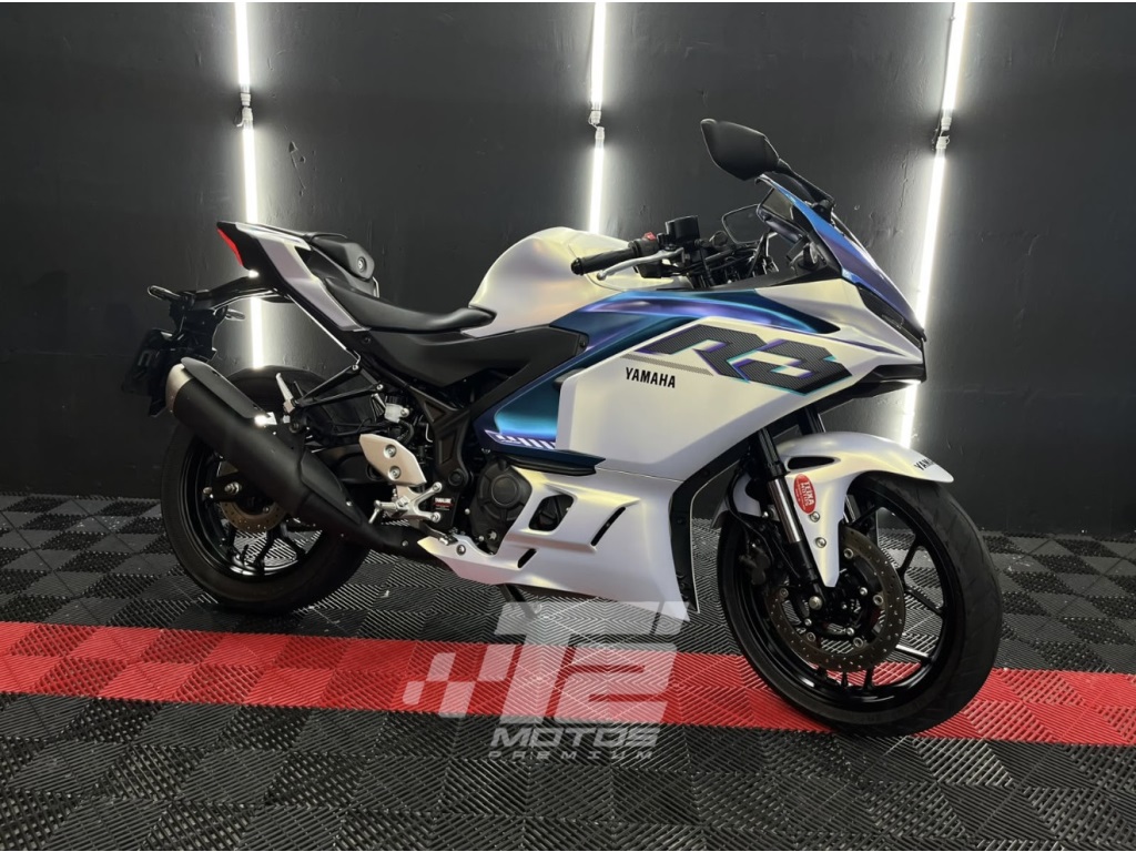 YAMAHA YZF-R3