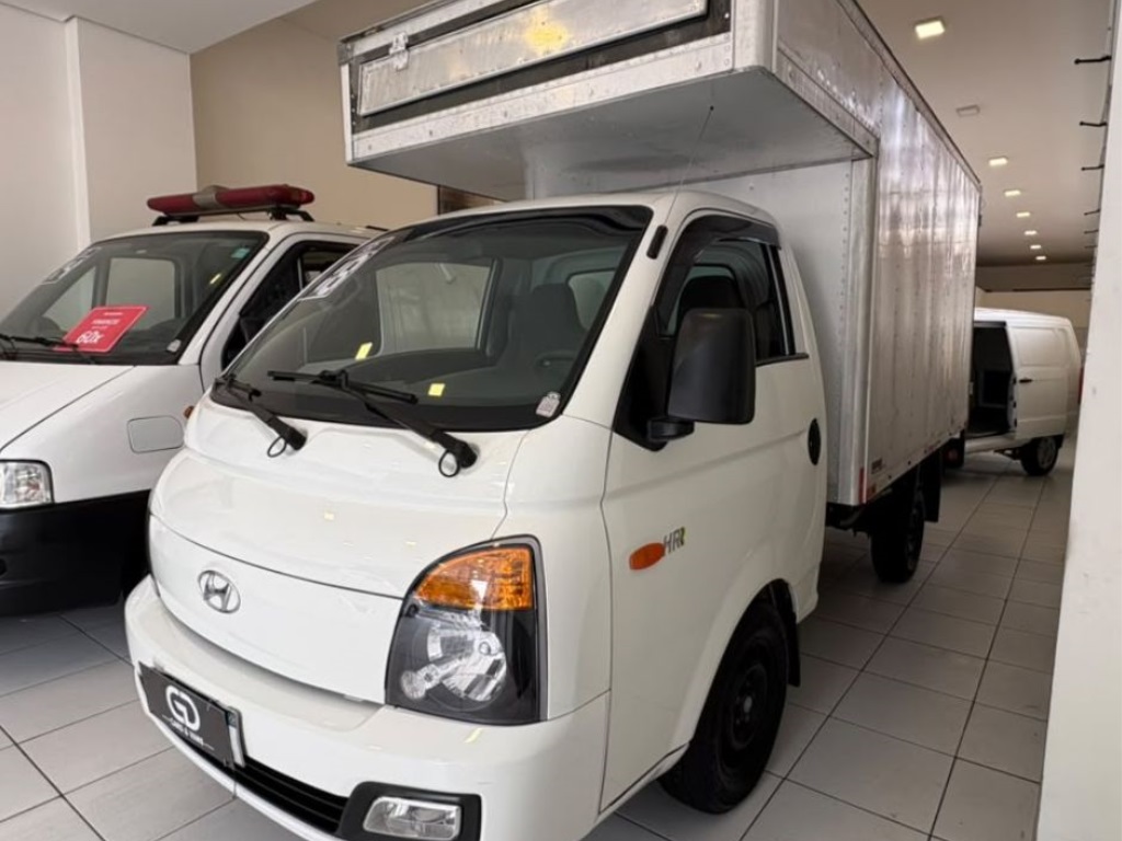 HYUNDAI HR