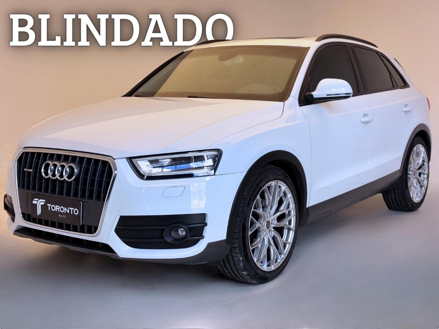 AUDI Q3 2.0 TFSI AMBIENTE QUATTRO 4P GASOLINA S TRONIC