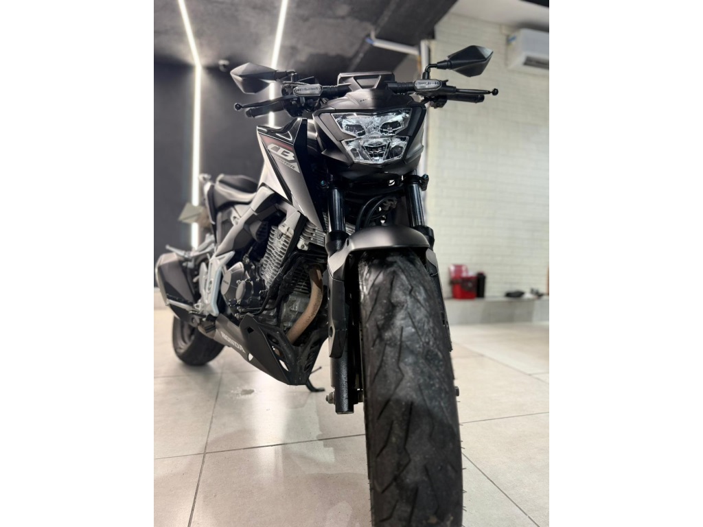 HONDA CB 300F TWISTER CBS