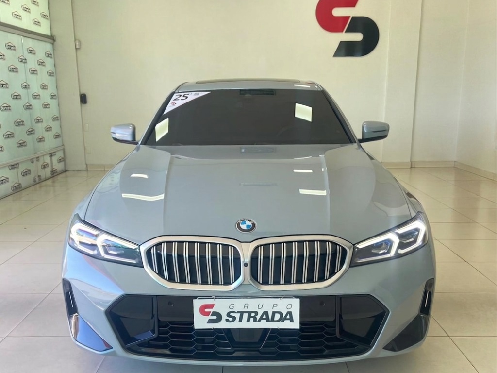 BMW 320i