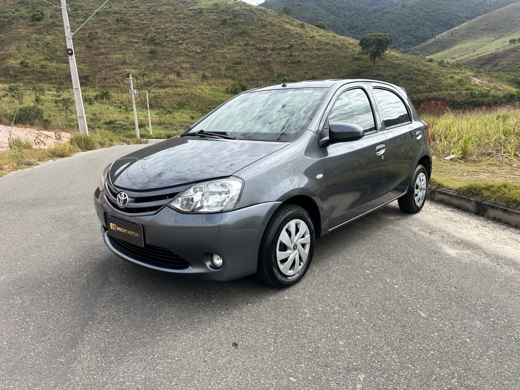 TOYOTA ETIOS