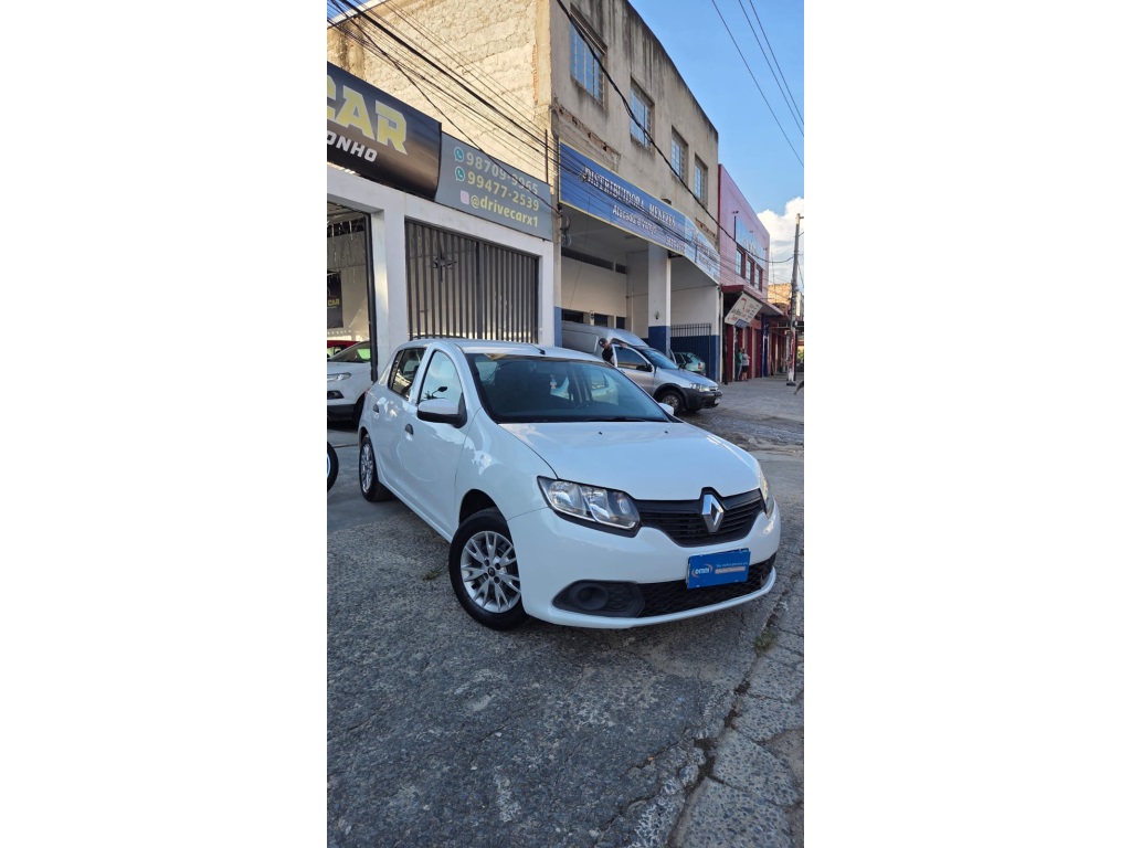 RENAULT SANDERO