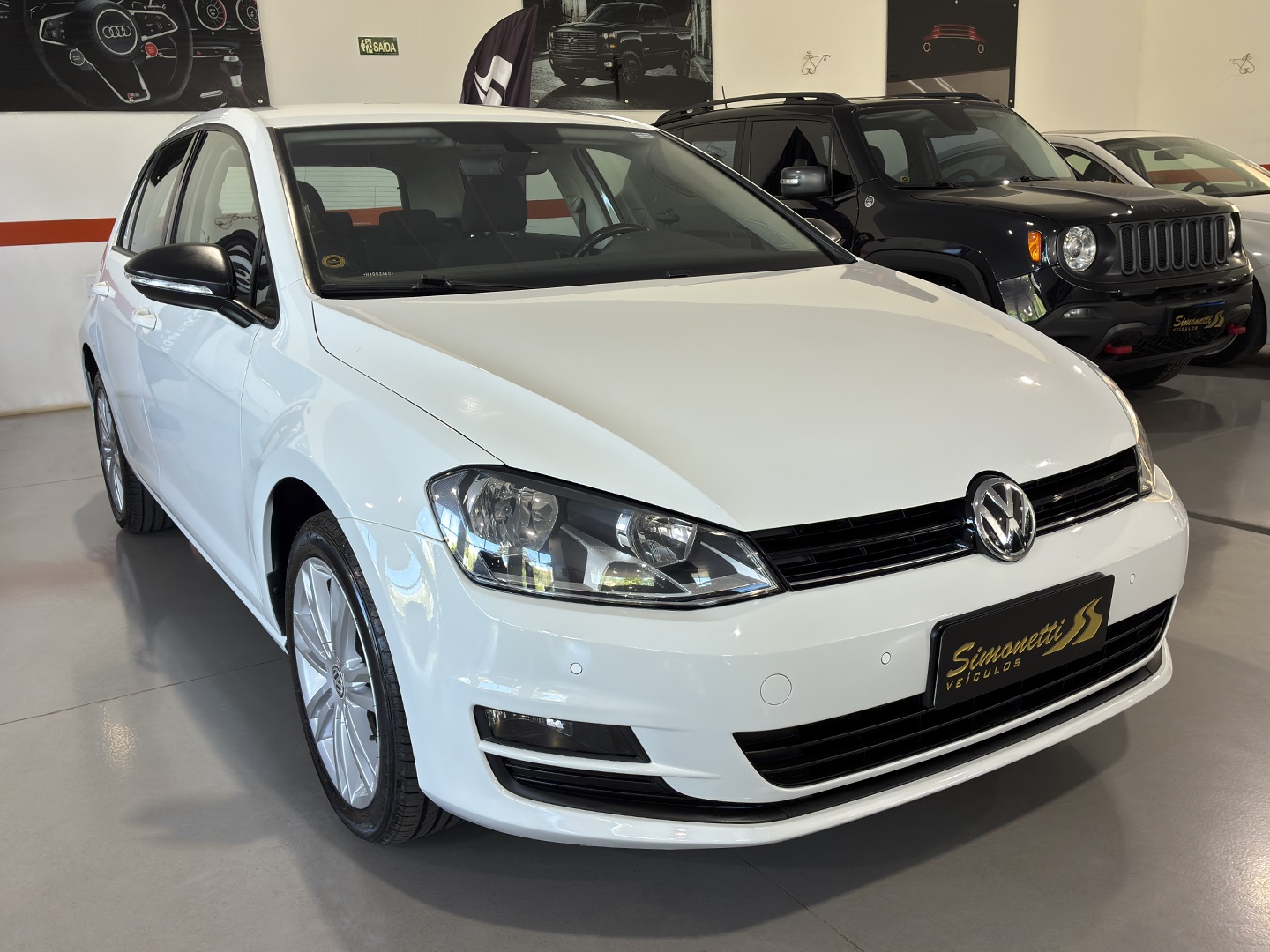 VOLKSWAGEN GOLF
