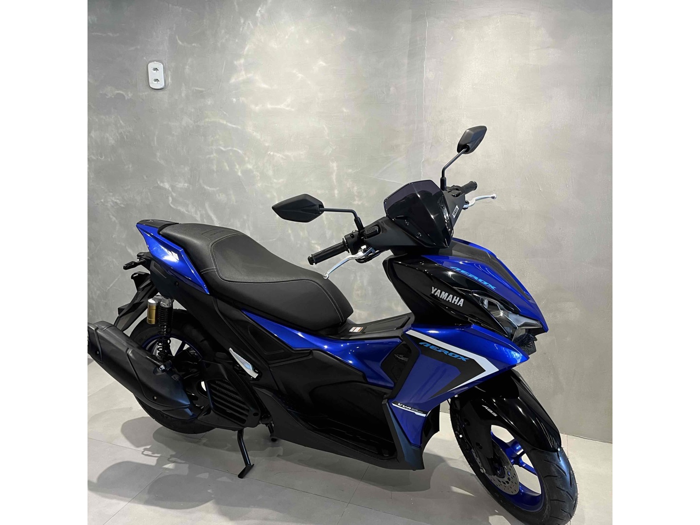YAMAHA AEROX 160 ABS