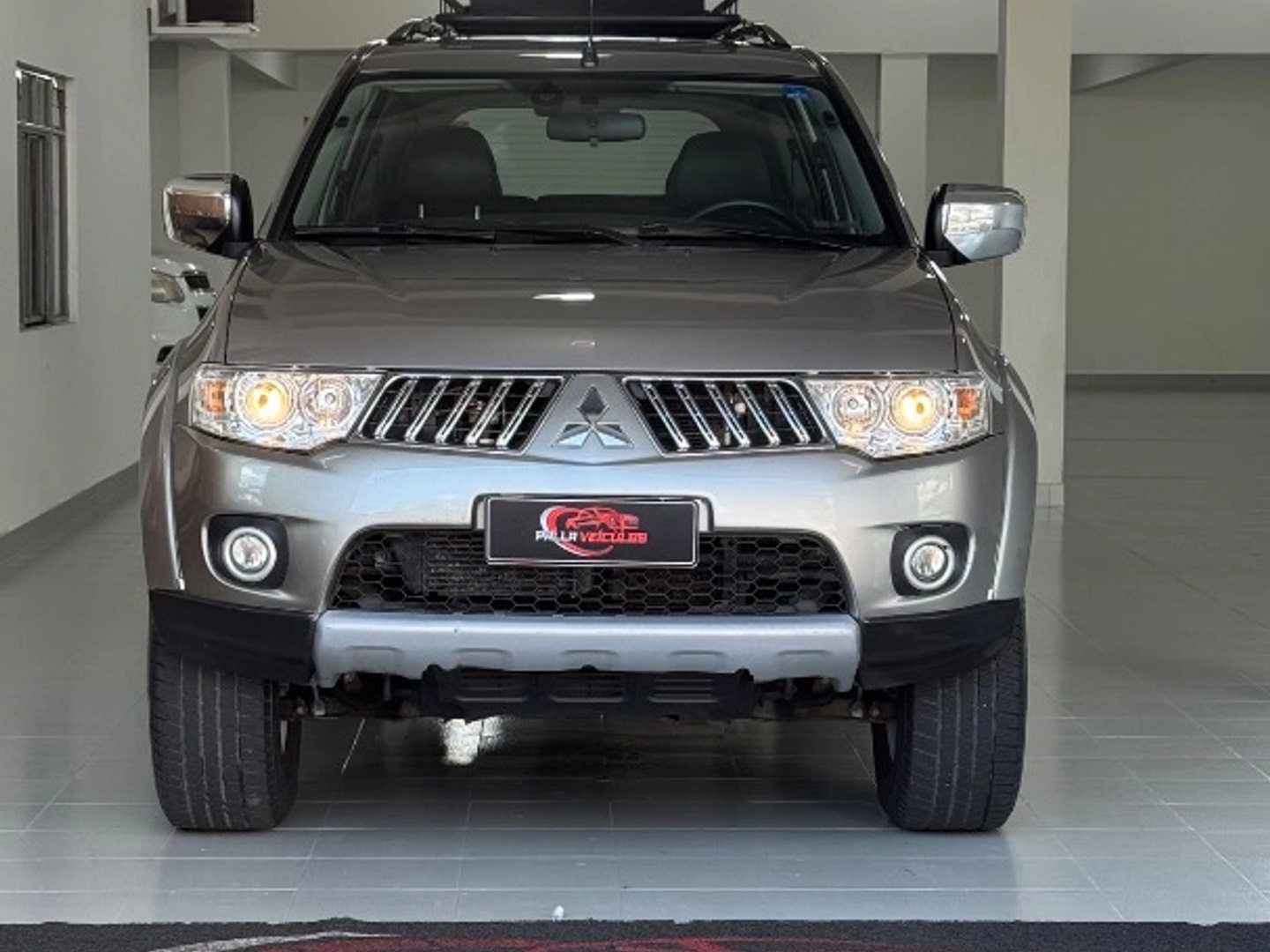 MITSUBISHI PAJERO DAKAR