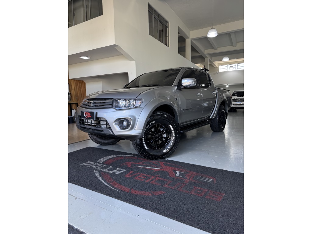 MITSUBISHI L200 TRITON