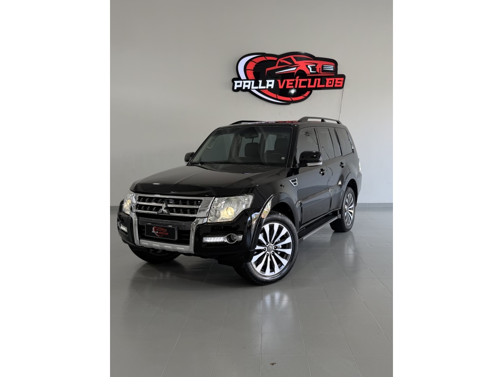 MITSUBISHI PAJERO FULL