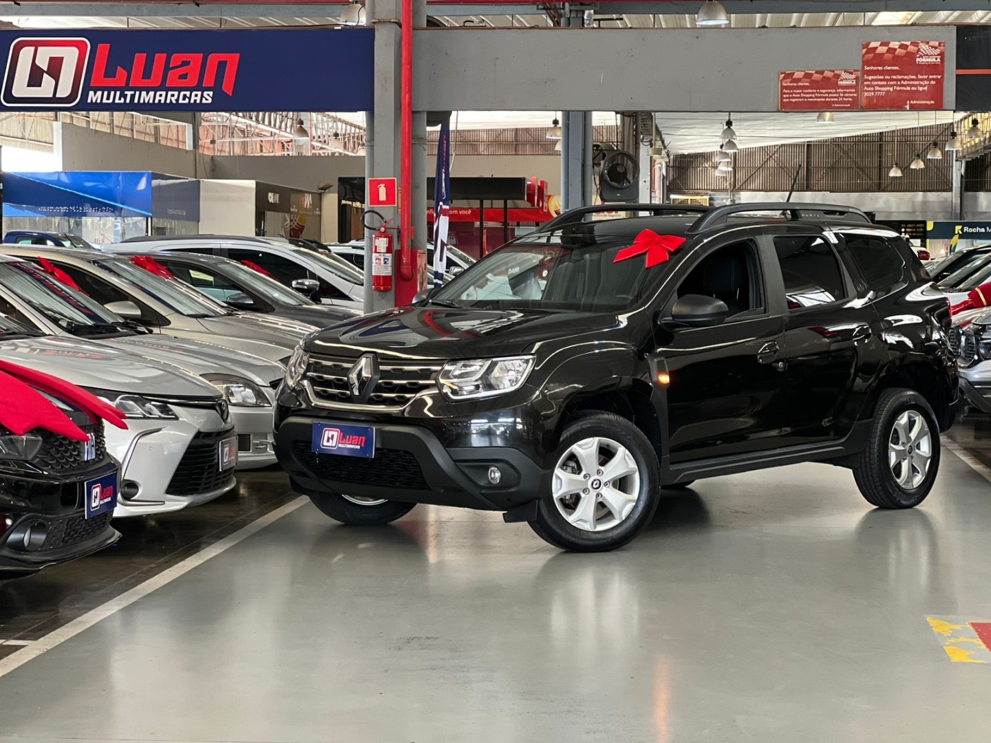 RENAULT DUSTER