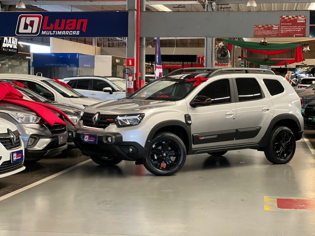 RENAULT DUSTER