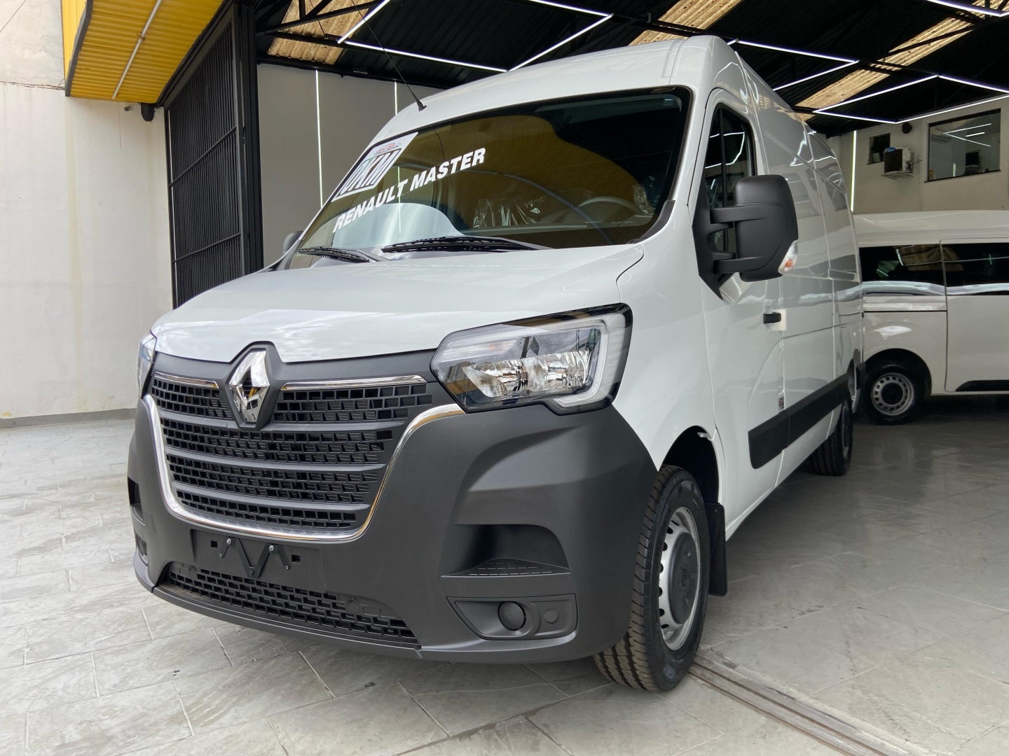RENAULT MASTER