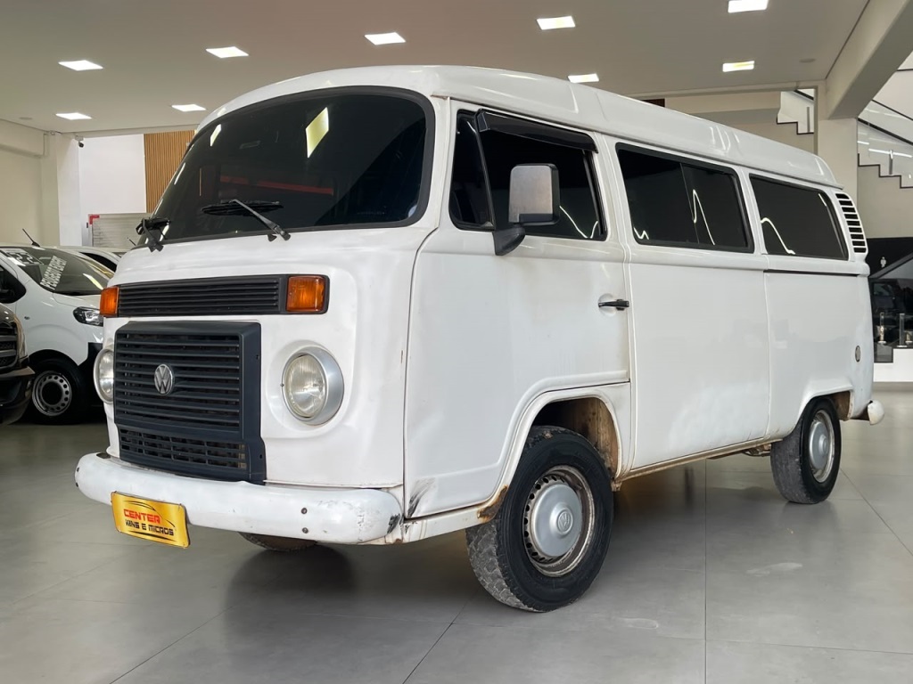 VOLKSWAGEN KOMBI