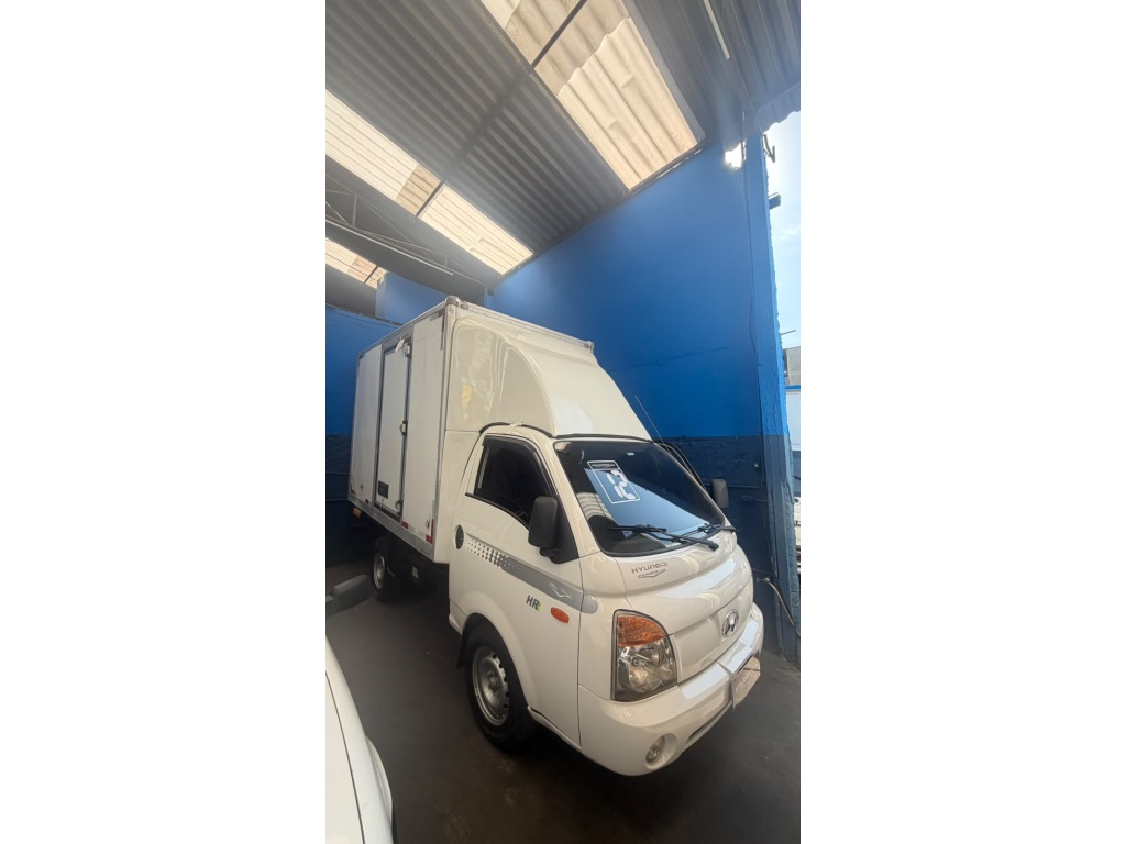 HYUNDAI HR