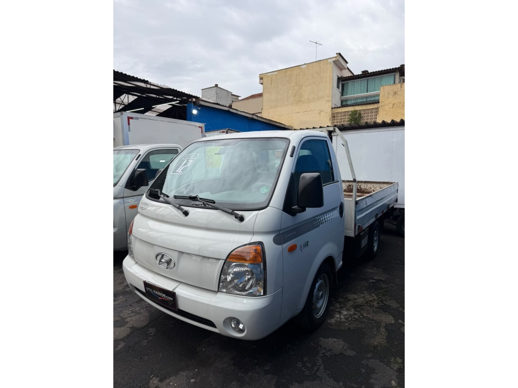 HYUNDAI HR