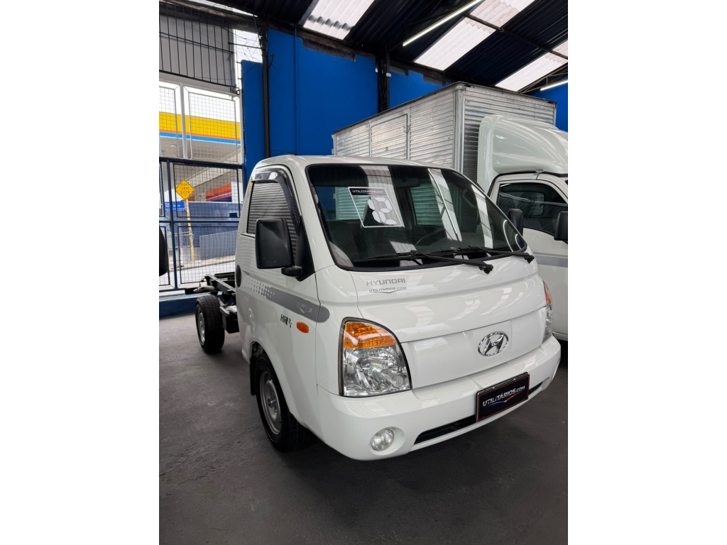 HYUNDAI HR