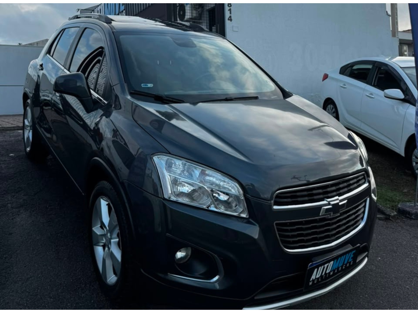 CHEVROLET TRACKER