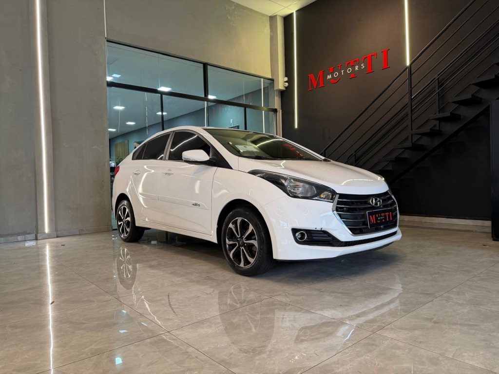HYUNDAI HB20S