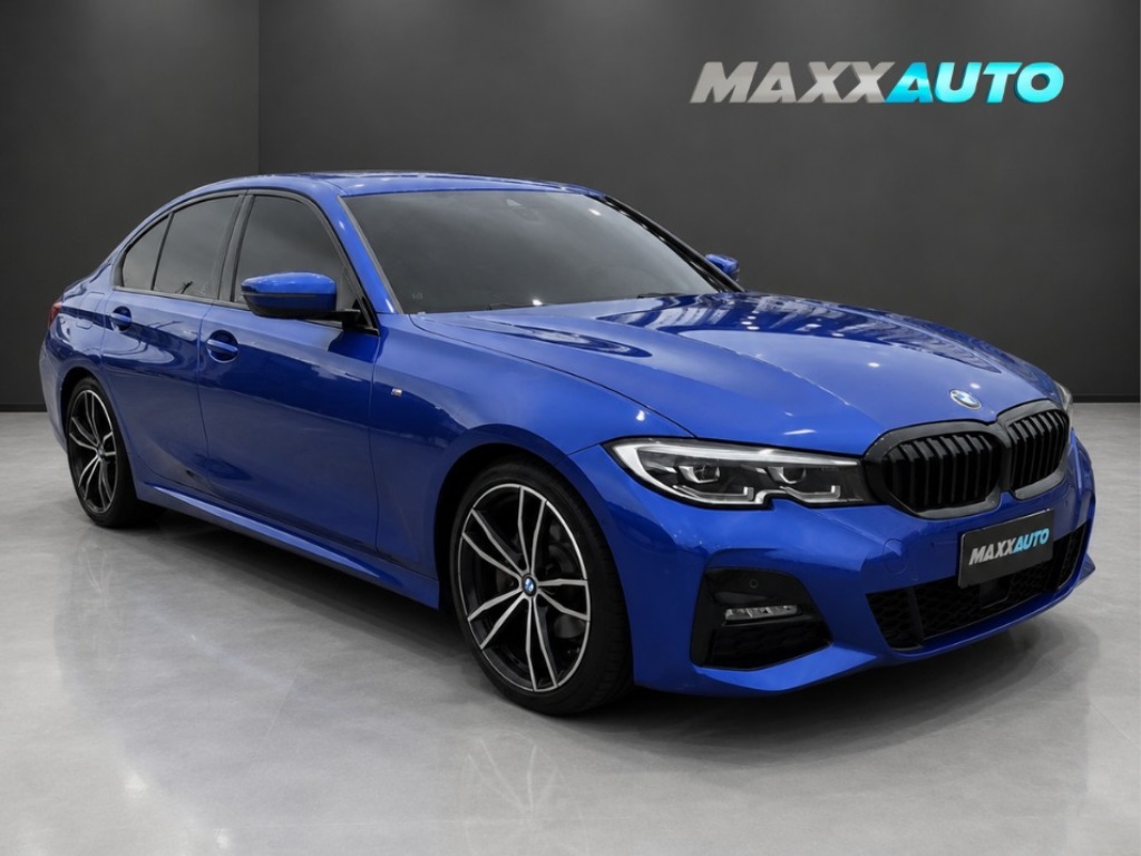 BMW 320i