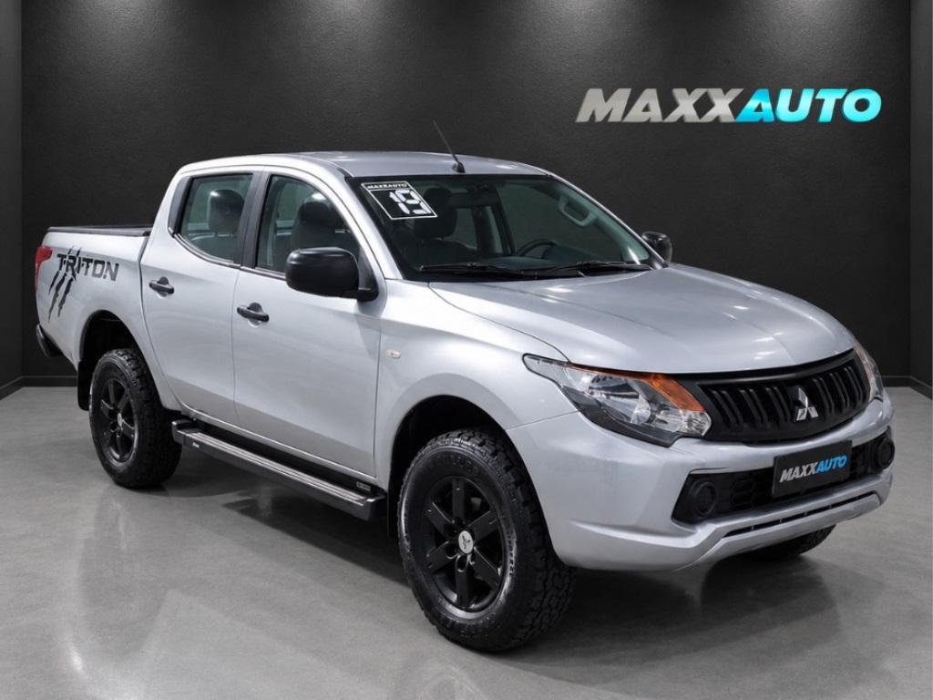 MITSUBISHI L200 TRITON