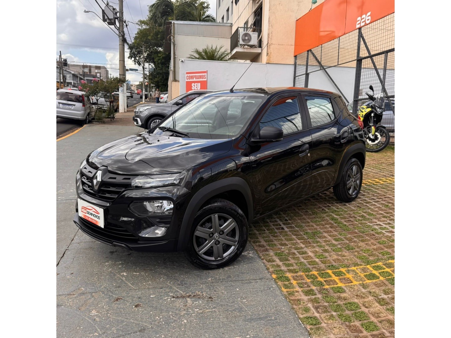 RENAULT KWID