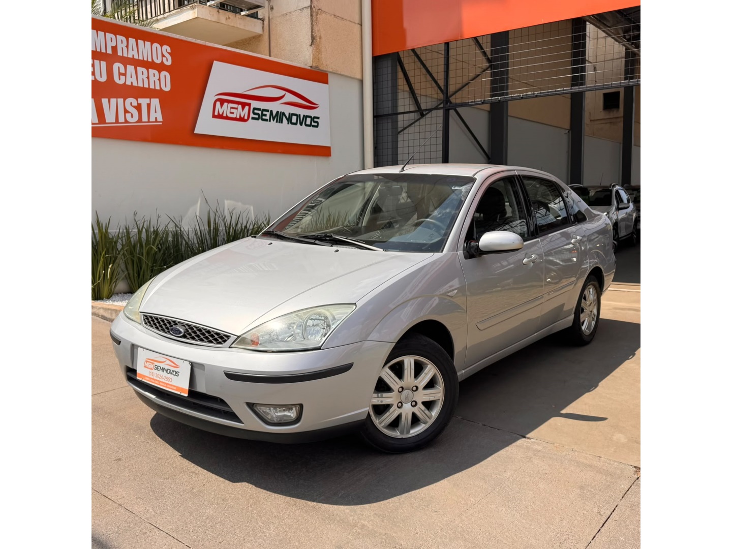 FORD FOCUS