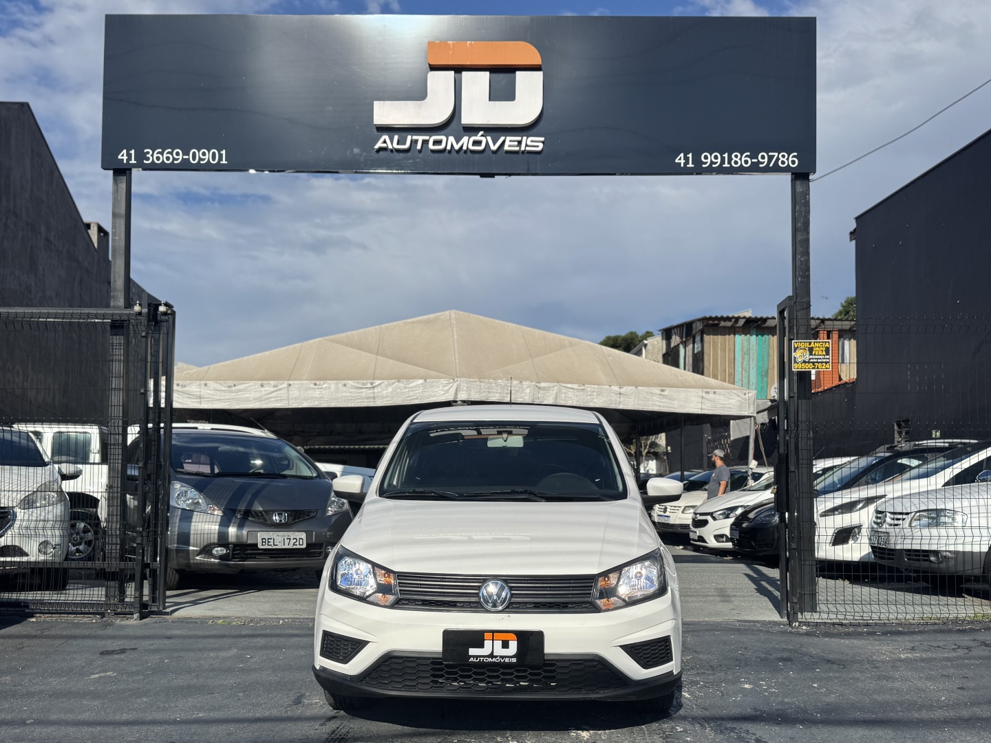 VOLKSWAGEN GOL