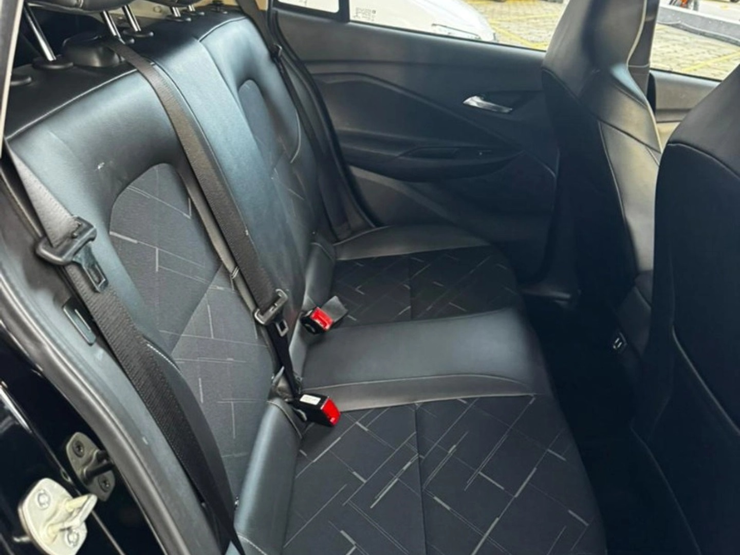 CHEVROLET ONIX 1.0 TURBO FLEX PREMIER AUTOMÁTICO