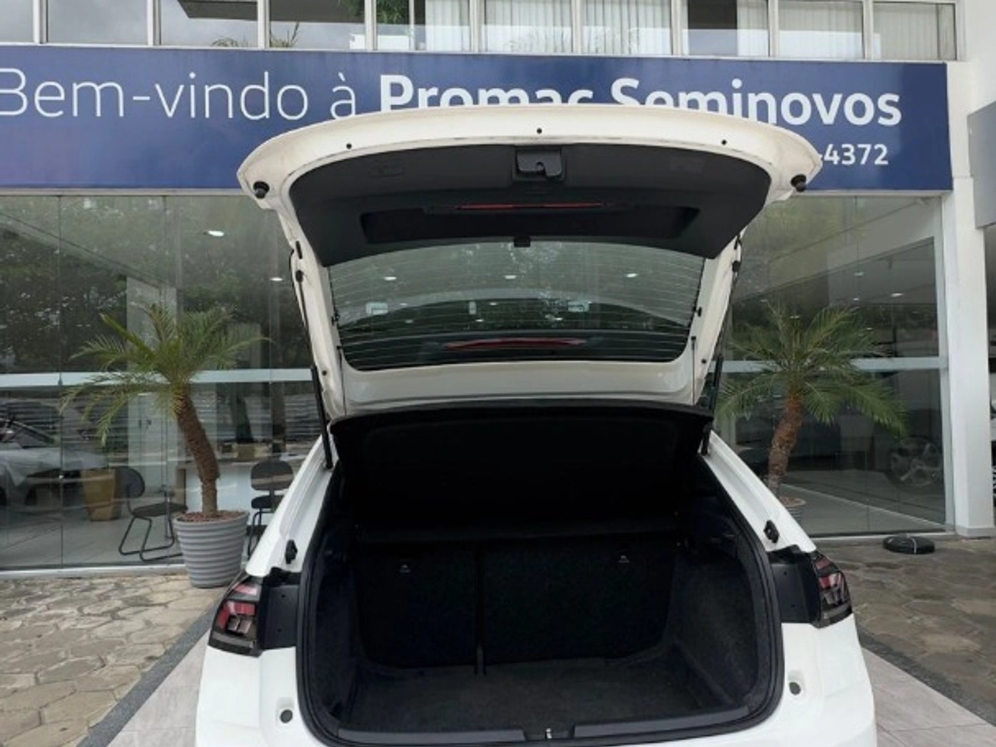 VOLKSWAGEN NIVUS 1.0 200 TSI TOTAL FLEX HIGHLINE AUTOMÁTICO