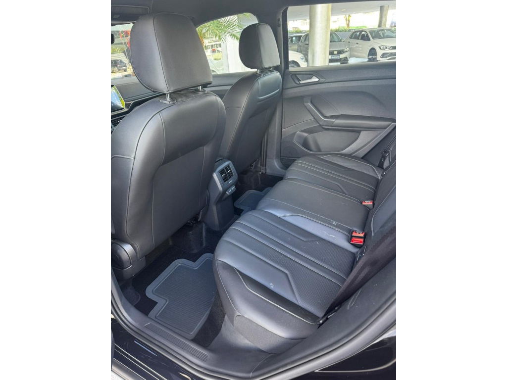 VOLKSWAGEN T-CROSS 1.4 250 TSI TOTAL FLEX HIGHLINE AUTOMÁTICO