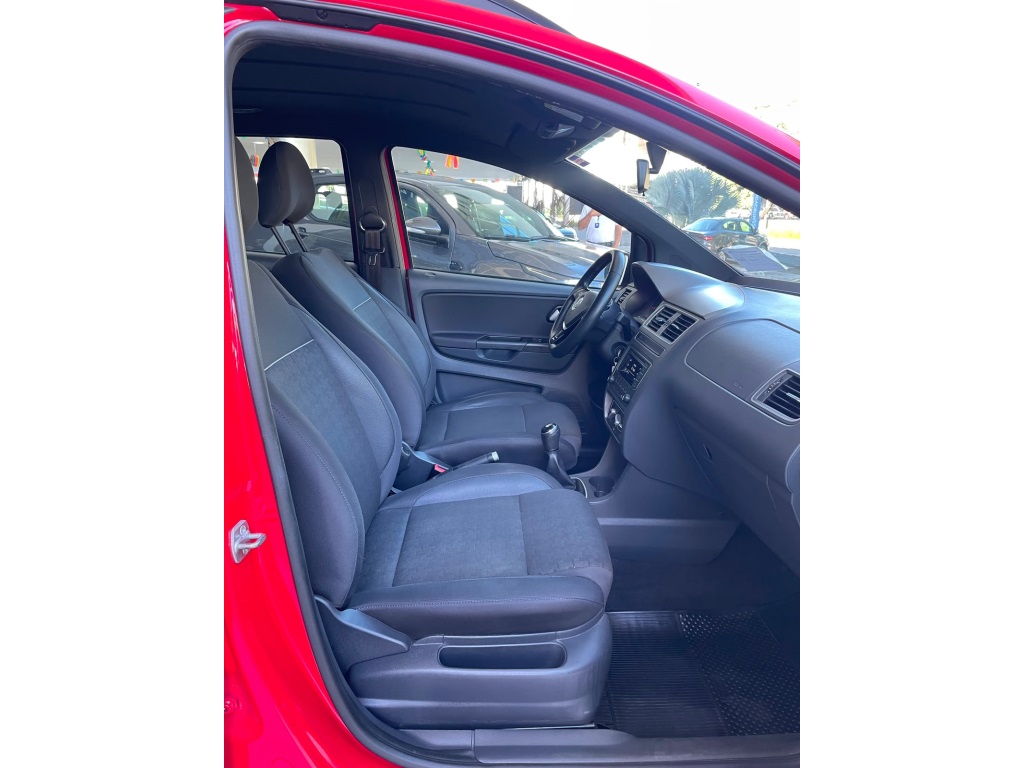 VOLKSWAGEN FOX 1.0 MPI TRACK 12V FLEX 4P MANUAL
