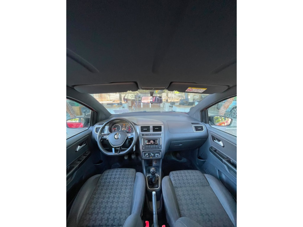VOLKSWAGEN FOX 1.0 MPI TRACK 12V FLEX 4P MANUAL