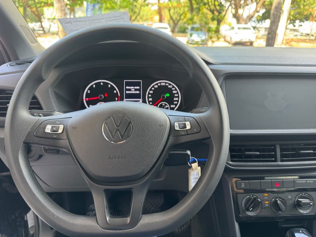 VOLKSWAGEN T-CROSS 1.0 200 TSI TOTAL FLEX SENSE AUTOMÁTICO