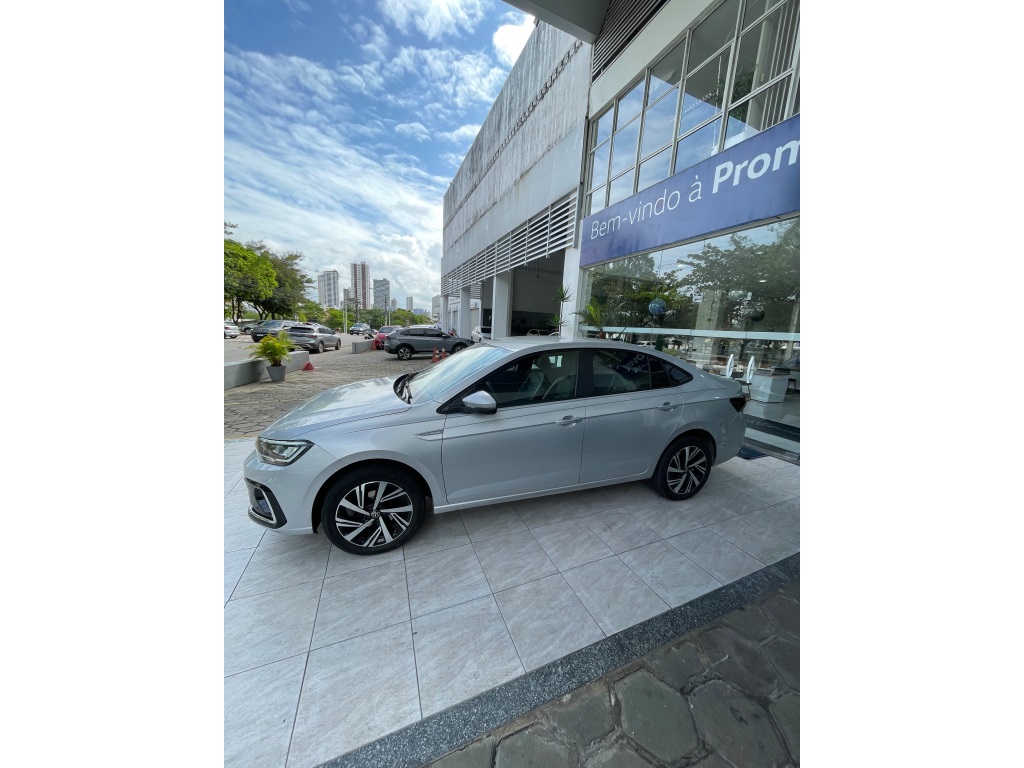 VOLKSWAGEN VIRTUS 1.0 200 TSI HIGHLINE AUTOMÁTICO
