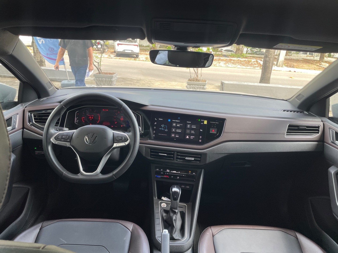 VOLKSWAGEN VIRTUS 1.0 200 TSI HIGHLINE AUTOMÁTICO