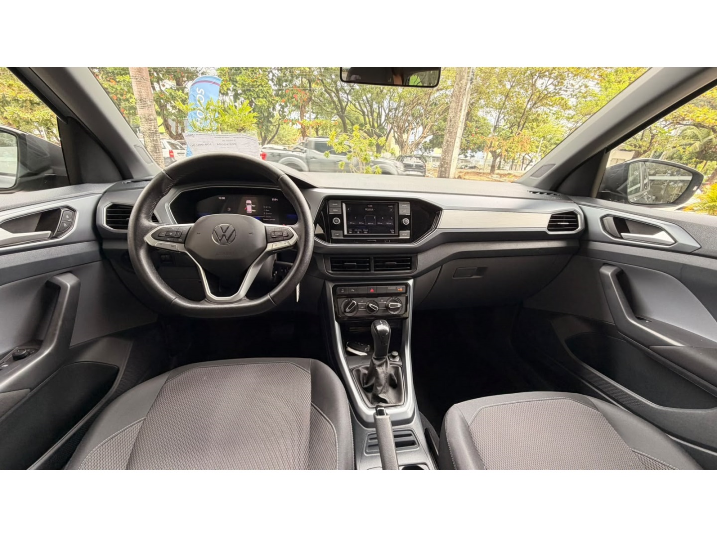 VOLKSWAGEN T-CROSS 1.0 200 TSI TOTAL FLEX AUTOMÁTICO