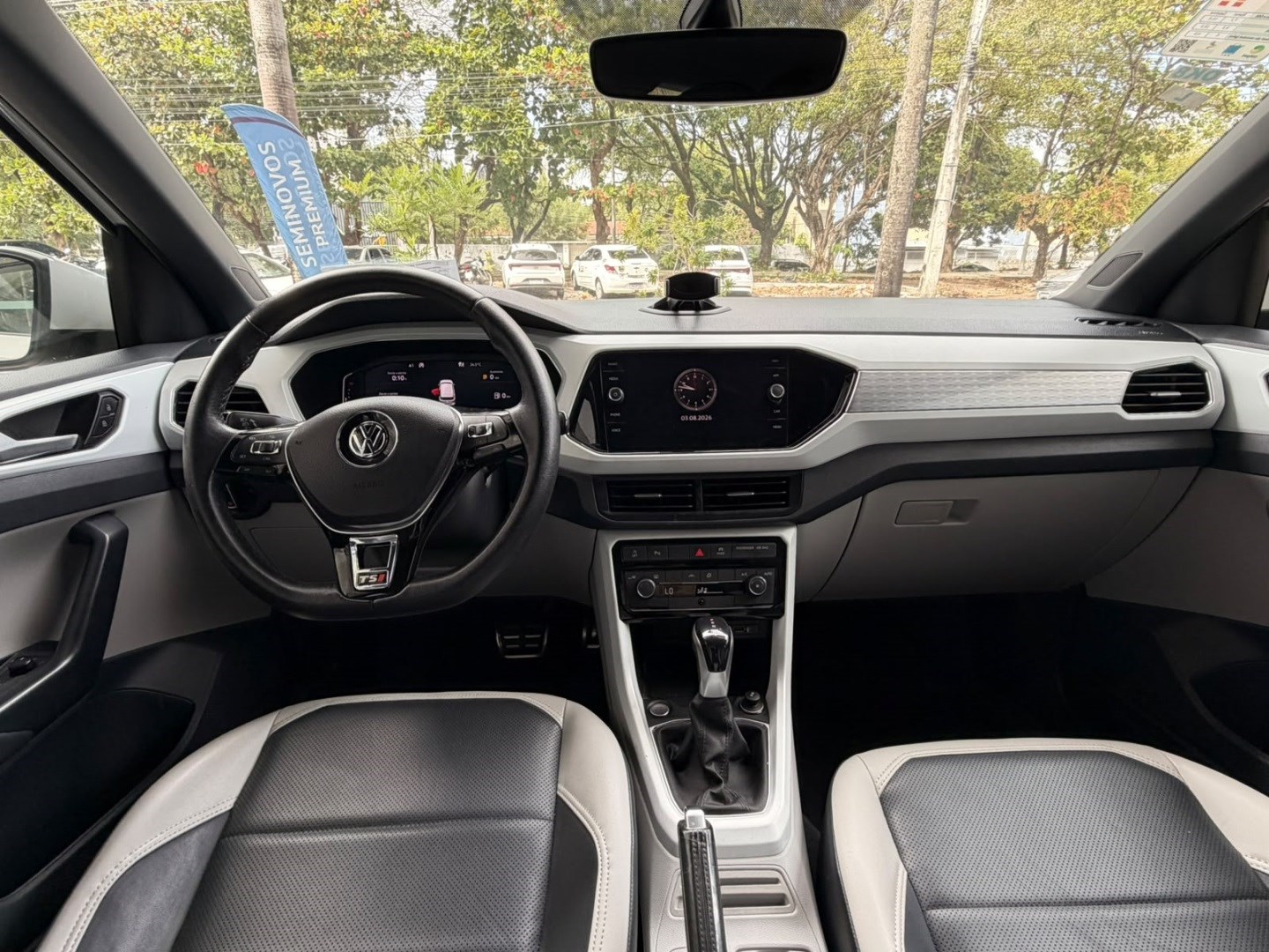 VOLKSWAGEN T-CROSS 1.4 250 TSI TOTAL FLEX HIGHLINE AUTOMÁTICO
