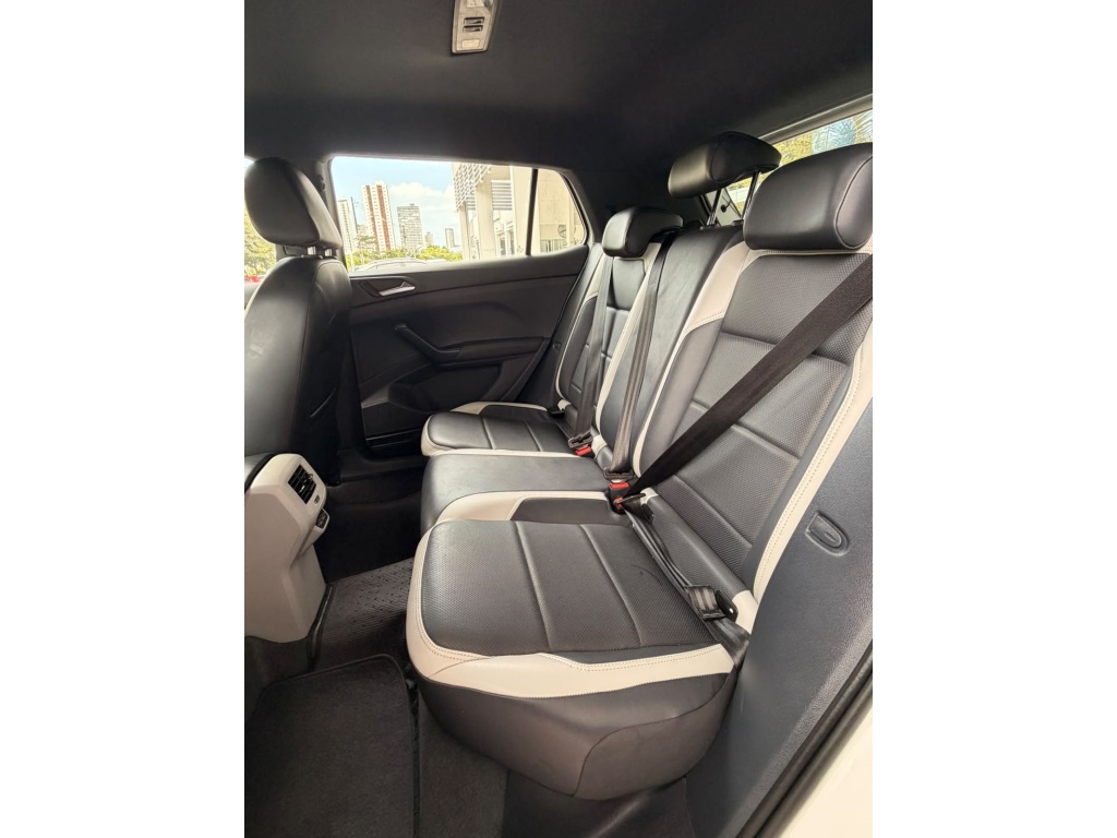 VOLKSWAGEN T-CROSS 1.4 250 TSI TOTAL FLEX HIGHLINE AUTOMÁTICO