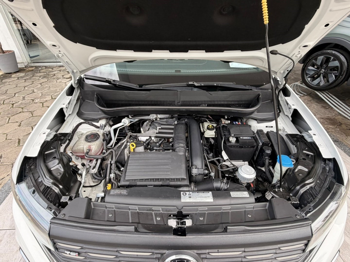 VOLKSWAGEN T-CROSS 1.4 250 TSI TOTAL FLEX HIGHLINE AUTOMÁTICO