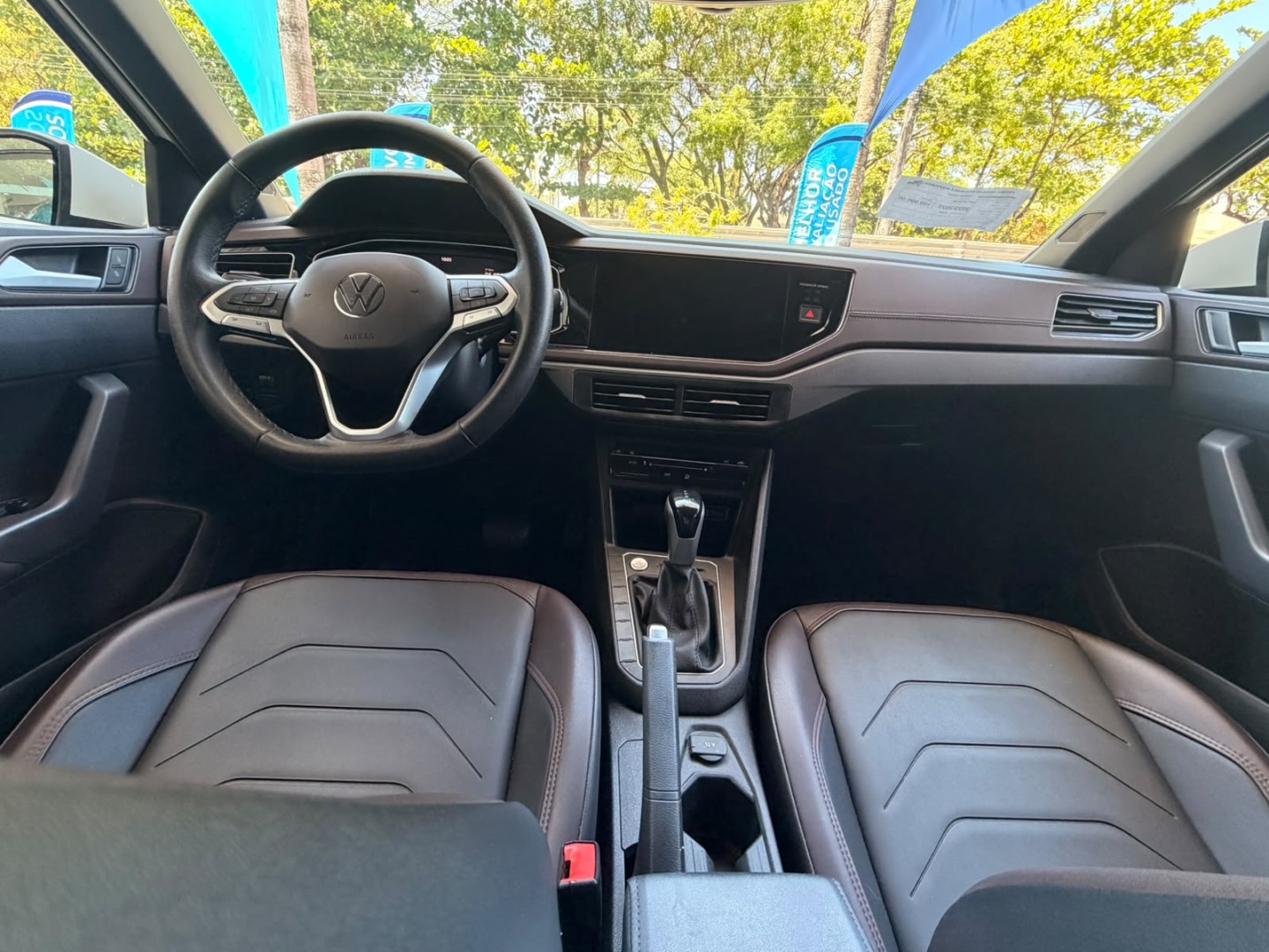 VOLKSWAGEN VIRTUS 1.0 200 TSI HIGHLINE AUTOMÁTICO